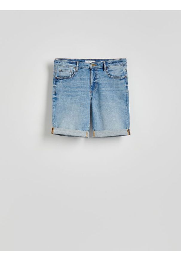 Reserved - Jeansowe szorty slim fit - niebieski. Kolor: niebieski. Materiał: jeans