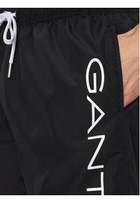 GANT - Gant Szorty kąpielowe 920006300 Czarny Regular Fit. Kolor: czarny. Materiał: syntetyk