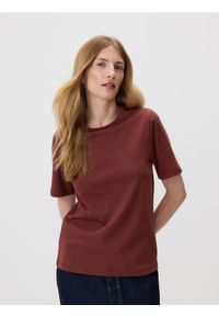 Reserved - T-shirt z merceryzowanej bawełny - brązowy. Kolor: brązowy. Materiał: bawełna
