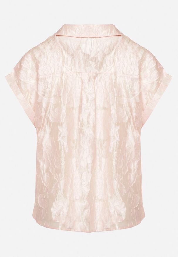 Born2be - Różowa Koszula z Krótkim Rękawem i Kwiatowym Wzorem Froena. Okazja: na co dzień, na spotkanie biznesowe. Typ kołnierza: kołnierzyk klasyczny. Kolor: różowy. Materiał: jeans. Długość rękawa: krótki rękaw. Długość: krótkie. Wzór: kwiaty. Styl: casual, biznesowy, klasyczny