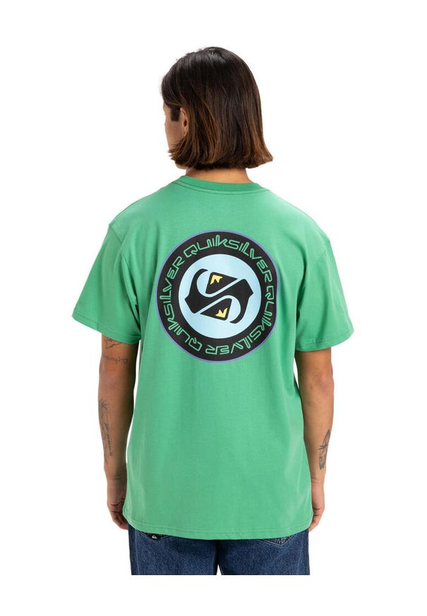 Quiksilver - Koszulka z krótkim rękawem dla Mężczyzn CIRCLE BACK Zielony. Kolor: czerwony, pomarańczowy, wielokolorowy. Materiał: materiał, bawełna. Długość rękawa: krótki rękaw. Długość: krótkie