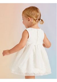 Abel & Lula Sukienka elegancka 5013 Biały. Kolor: biały. Materiał: bawełna. Styl: elegancki #4