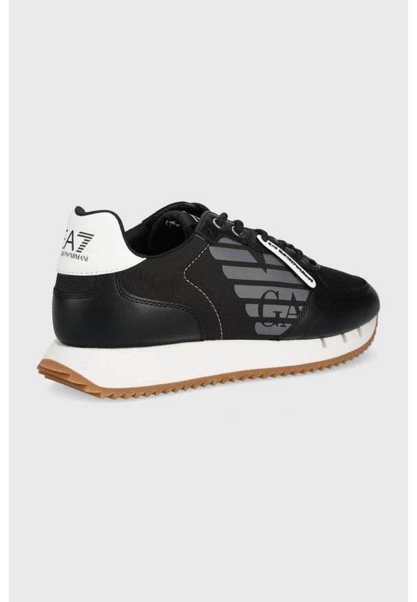 EA7 Emporio Armani sneakersy kolor czarny. Nosek buta: okrągły. Zapięcie: sznurówki. Kolor: czarny. Materiał: guma