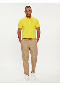 TOMMY HILFIGER - Tommy Hilfiger Polo 1985 MW0MW17771 Żółty Slim Fit. Typ kołnierza: polo. Kolor: żółty. Materiał: bawełna #4