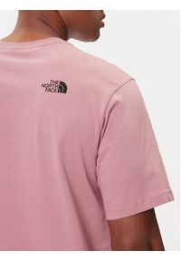 The North Face T-Shirt Dome Flower NF0A8EGX Różowy Relaxed Fit. Kolor: różowy. Materiał: bawełna