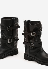 Born2be - Czarne Marszczone Botki w Motocyklowym Stylu z Paskami z Klamrami Settania. Zapięcie: klamry. Kolor: czarny. Materiał: skóra. Wzór: paski. Styl: elegancki #5