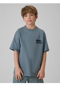 4f - 4F T-shirt regular z nadrukiem chłopięcy - turkusowy 146/152 (10-12 lat). Okazja: na co dzień. Kolor: turkusowy. Materiał: materiał, bawełna, skóra, dzianina. Wzór: nadruk. Sezon: lato. Styl: klasyczny, casual #1