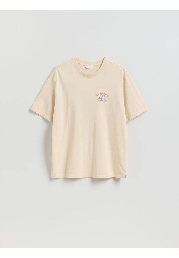 Reserved - T-shirt relaxed z nadrukiem na plecach - kremowy. Kolor: kremowy. Materiał: bawełna, dzianina. Wzór: nadruk