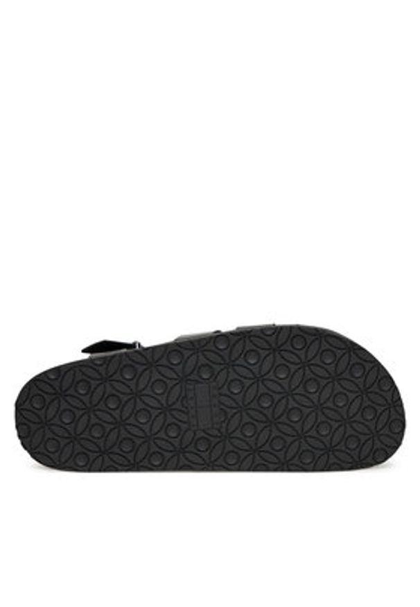 Tommy Jeans Sandały Tjw Fisherman Patent Sandal EN0EN02874 Czarny. Kolor: czarny. Materiał: skóra
