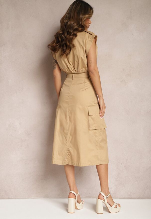 Renee - Beżowy Komplet w Stylu Utility Koszula Cropped Bez Rękawów i Spódnica z Kieszeniami Notcha. Kolor: beżowy. Materiał: tkanina