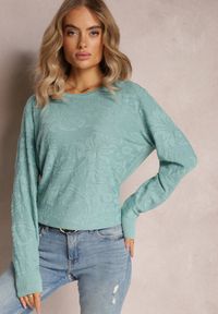 Renee - Jasnozielony Sweter w Tłoczony Ornamentalny Wzór Neston. Kolor: zielony. Styl: klasyczny #3