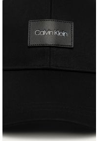 Calvin Klein - Czapka. Kolor: czarny. Materiał: bawełna, materiał. Wzór: aplikacja #3