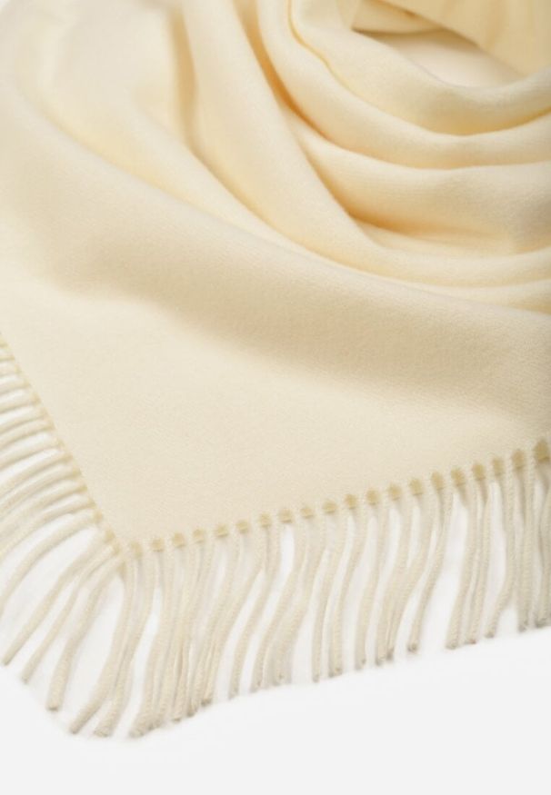 Born2be - Jasnobeżowy Trójkątny Szalik z Wiskozy i Bawełny z Frędzlami Vetirala. Okazja: na co dzień, do pracy, na spotkanie biznesowe. Kolor: beżowy. Materiał: bawełna, wiskoza. Styl: biznesowy, casual, elegancki