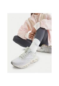 Buty do biegania Reebok. Kolor: szary. Sport: bieganie #1