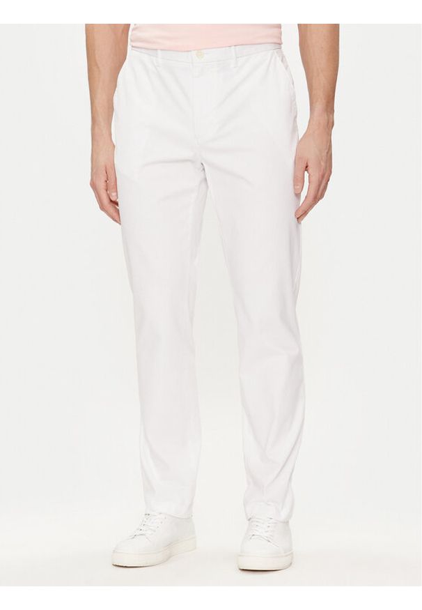 TOMMY HILFIGER - Tommy Hilfiger Chinosy Denton MW0MW25964 Biały Straight Fit. Kolor: biały. Materiał: bawełna