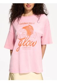 Reserved - T-shirt z nadrukiem - różowy. Kolor: różowy. Materiał: bawełna, dzianina. Wzór: nadruk