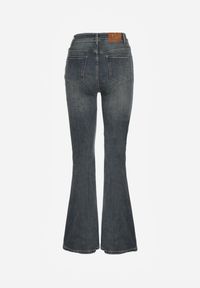 Renee - Niebieskie Jeansy High Waist o Kroju Dzwonów Feseara. Okazja: na co dzień. Stan: podwyższony. Kolor: niebieski. Styl: casual, retro #3