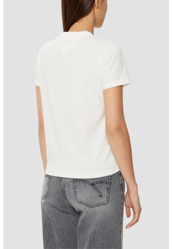 Tommy Jeans - TOMMY JEANS Beżowy damski t-shirt z małym logo, Rozmiar L. Kolor: beżowy