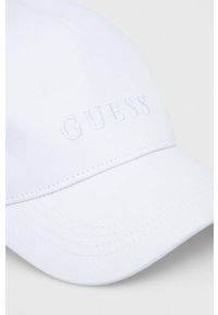 Guess czapka z daszkiem kolor biały z aplikacją. Kolor: biały. Wzór: aplikacja #3