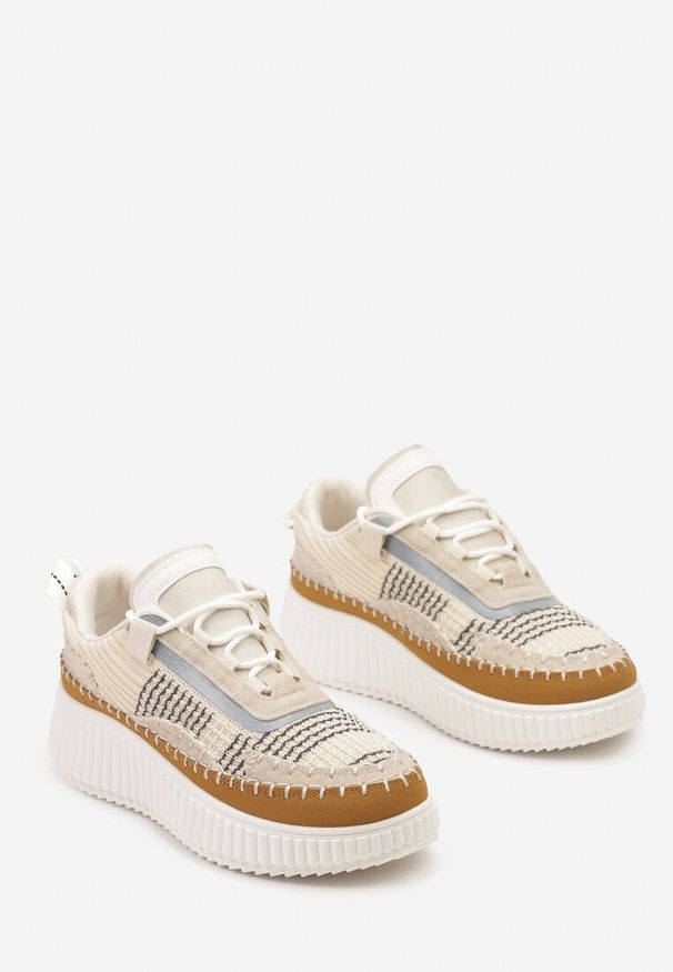 Born2be - Beżowe Sznurowane Sneakersy na Tłoczonej Platformie Orasa. Okazja: na co dzień. Nosek buta: okrągły. Zapięcie: sznurówki. Kolor: beżowy. Materiał: jeans, materiał. Obcas: na platformie. Wysokość obcasa: niski