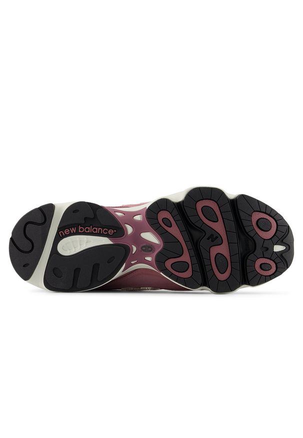 Buty unisex New Balance U100096V – różowe. Kolor: różowy. Materiał: zamsz. Szerokość cholewki: normalna