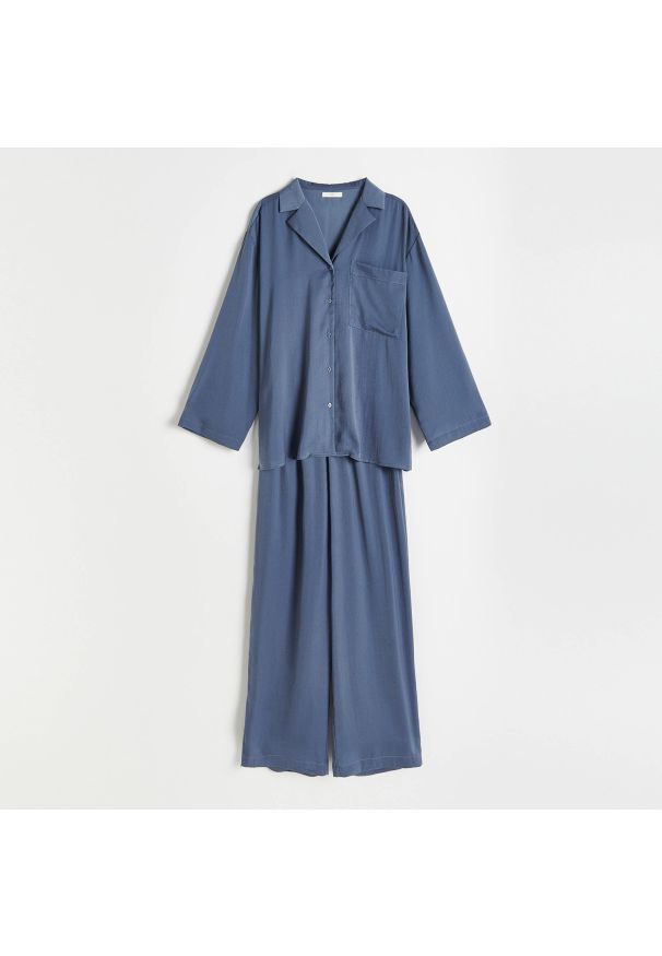 Reserved - Piżama o satynowym wykończeniu - Niebieski. Kolor: niebieski. Materiał: satyna