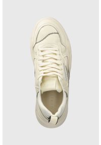 Guess sneakersy BASSANO kolor beżowy FM5BSN LEA12. Nosek buta: okrągły. Kolor: beżowy. Materiał: skóra, guma #4
