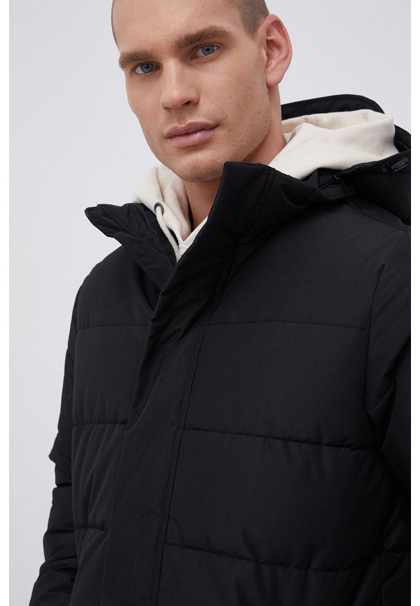 Only & Sons - Kurtka przeciwdeszczowa. Okazja: na co dzień. Kolor: czarny. Materiał: materiał. Wzór: gładki. Styl: casual