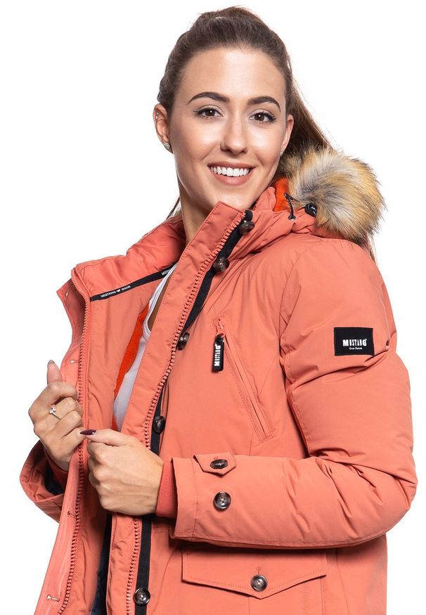 Mustang - DAMSKA KURTKA ZIMOWA MUSTANG Hanna Outdoor 1009876 8193. Sezon: zima
