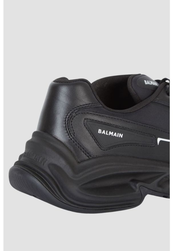 Balmain - BALMAIN Czarne sneakersy Run-row-leather & Nylon, Rozmiar 44. Kolor: czarny. Materiał: nylon. Sport: bieganie
