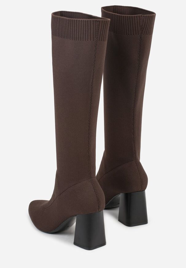 Renee - Brązowe Skarpetkowe Kozaki VICES na Słupkowym Obcasie Ralles. Kolor: brązowy. Materiał: jeans. Sezon: jesień. Obcas: na obcasie. Styl: elegancki. Wysokość obcasa: średni