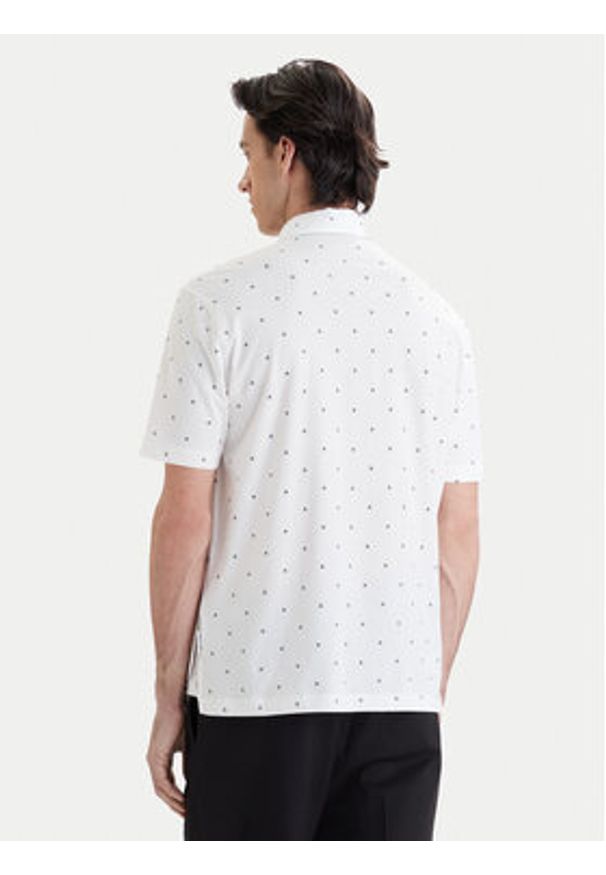 Armani Exchange Polo XM000735 AF10356 F0198 Biały Regular Fit. Typ kołnierza: polo. Kolor: biały. Materiał: bawełna