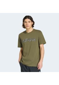 Adidas - Koszulka męska ADIDAS Gym & Pilates. Kolor: zielony. Materiał: bawełna, włókno. Sport: joga i pilates #1