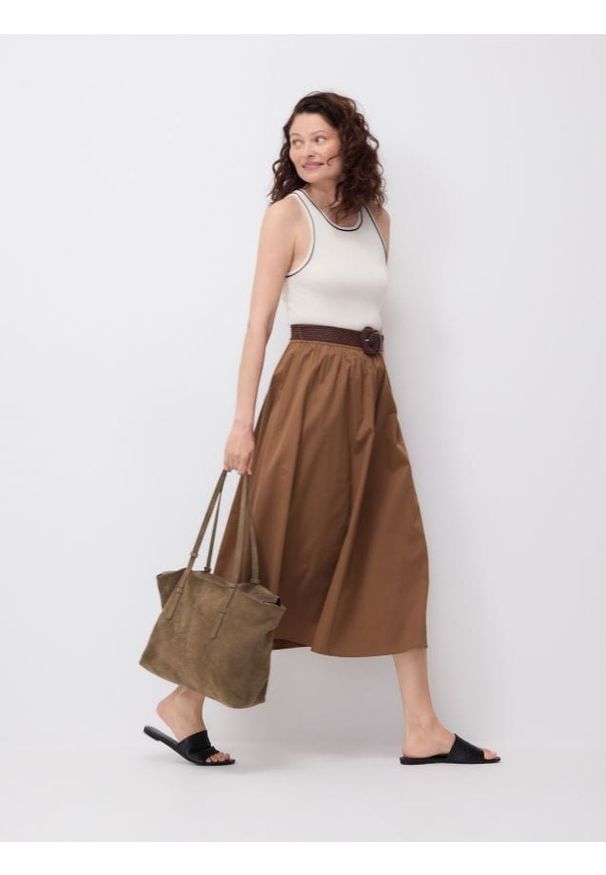 Reserved - Bawełniana spódnica z paskiem - beżowy. Kolor: beżowy. Materiał: bawełna