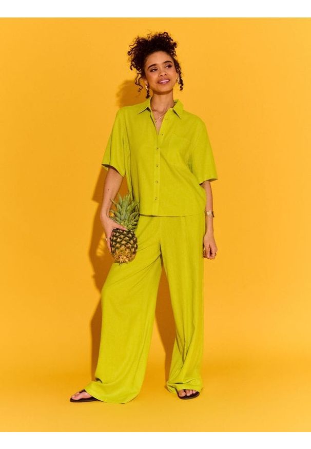 Sinsay - Spodnie wide leg z domieszką lnu - zielony. Kolor: zielony