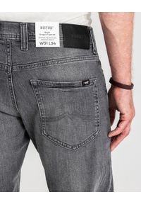 Męskie Spodnie Jeansowe Mustang Style Oregon Tapered Denim Black 1017124 4000 203