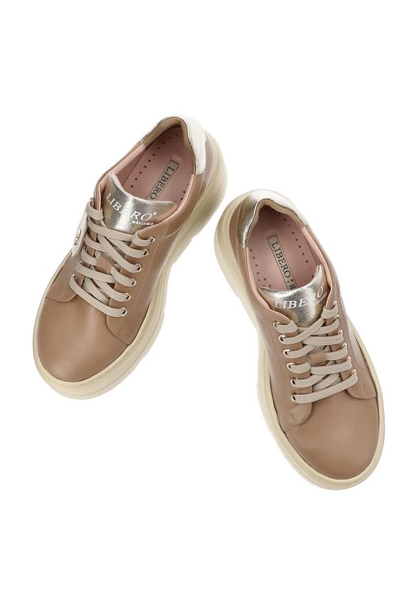 Brązowe Sneakersy Libero Modne Obuwie Damskie. Okazja: na co dzień. Zapięcie: sznurówki. Kolor: brązowy. Materiał: skóra, jeans. Styl: sportowy, elegancki, casual