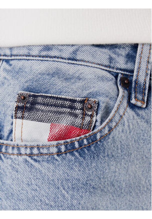 Tommy Jeans Jeansy Layla DW0DW20498 Niebieski Straight Fit. Kolor: niebieski