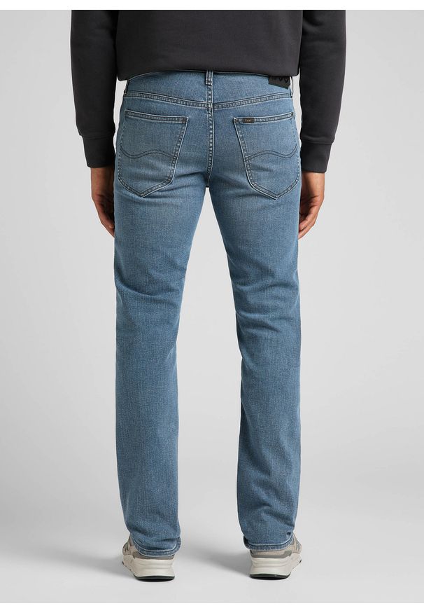 Lee - LEE DAREN ZIP FLY MĘSKIE SPODNIE JEANSOWE STORM CLOUD L707PTFL 112321984. Okazja: na spotkanie biznesowe, do pracy. Styl: biznesowy, klasyczny, elegancki