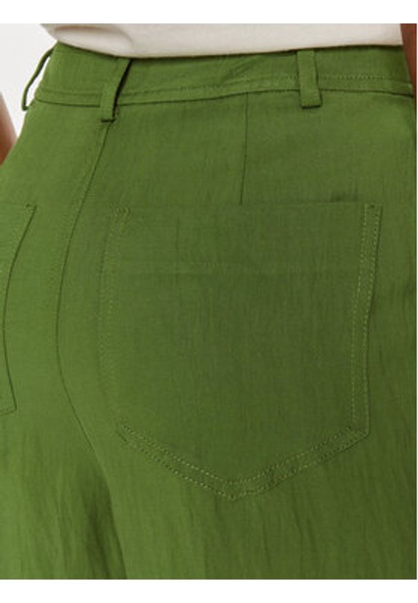 United Colors of Benetton - United Colors Of Benetton Spodnie materiałowe 47OZDF06F Zielony Regular Fit. Kolor: zielony. Materiał: lyocell, wiskoza