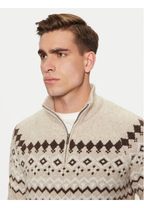 Guess Sweter M4PR59 Z3LQ0 Beżowy Regular Fit. Kolor: beżowy. Materiał: syntetyk