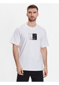 Penfield T-Shirt PFD0333 Biały Regular Fit. Kolor: biały. Materiał: bawełna