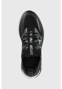EA7 Emporio Armani sneakersy kolor czarny. Nosek buta: okrągły. Zapięcie: sznurówki. Kolor: czarny. Materiał: guma #4