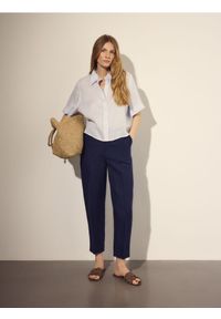 Reserved - Lniana koszula - jasnoniebieski. Kolor: niebieski. Materiał: len