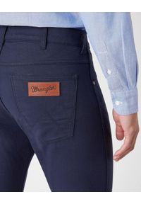 Wrangler - SPODNIE MĘSKIE WRANGLER LARSTON NAVY W18SF3114 #5