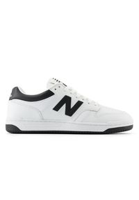 Buty unisex New Balance BB480LBK – białe. Okazja: na co dzień. Kolor: biały. Materiał: materiał, syntetyk, dresówka, skóra. Szerokość cholewki: normalna. Sport: turystyka piesza #1