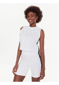 Calvin Klein Jeans Top J20J220786 Biały Regular Fit. Kolor: biały. Materiał: syntetyk #1