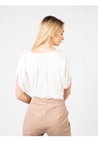 Pinko Top "Vaduz" | 102270 A1C4 | Kobieta | Biały. Okazja: na co dzień. Kolor: biały. Materiał: wiskoza. Długość rękawa: krótki rękaw. Długość: krótkie. Sezon: lato. Styl: casual