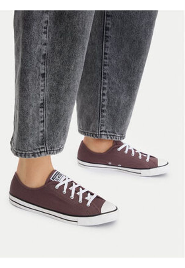 Converse Trampki Chuck Taylor All Star Dainty A13800C Brązowy. Kolor: brązowy. Materiał: materiał