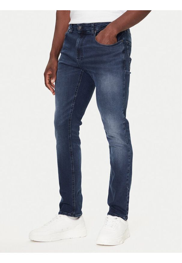 Tommy Jeans Jeansy DM0DM22154 Niebieski Regular Fit. Kolor: niebieski